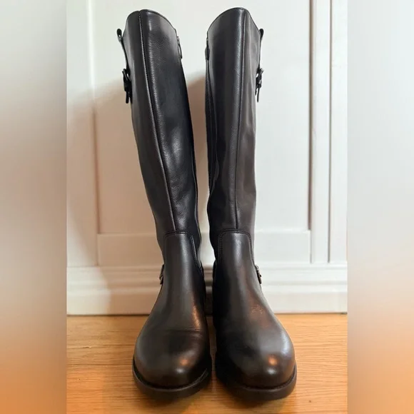NWOT La Canadienne Designer Women’s Jimmy Equestrian Knee-High Boot. Size 9